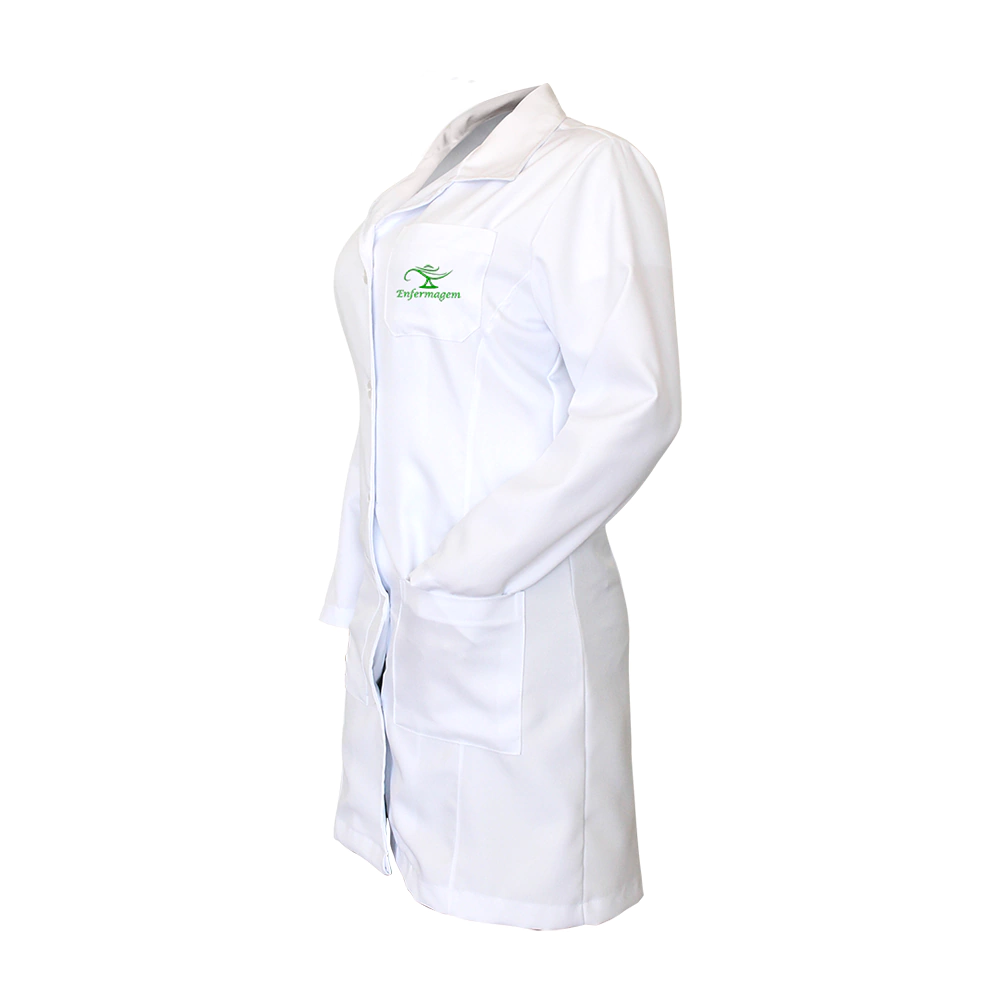 Jaleco feminino branco com bordado de enfermagem
